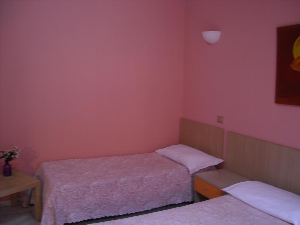 Hotel New Baby Caserta Room photo