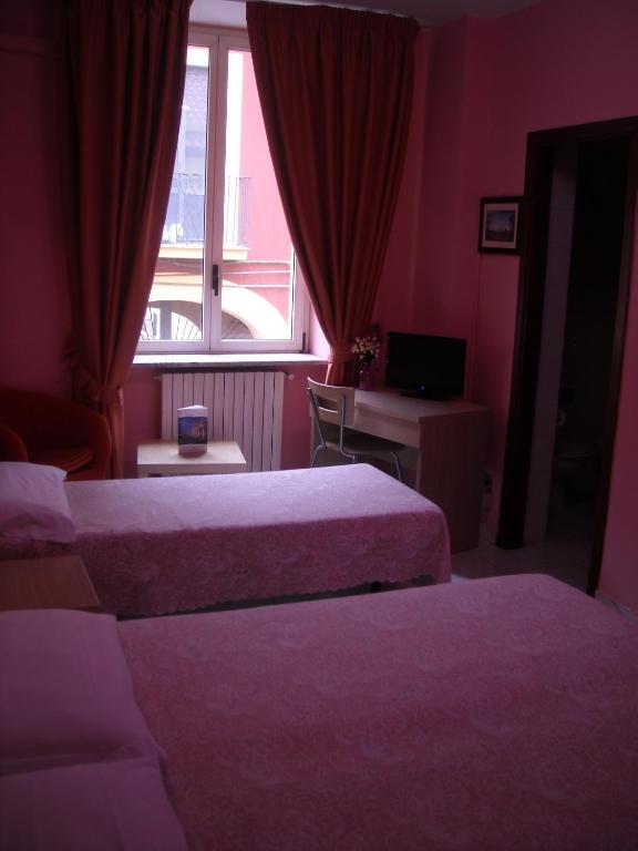 Hotel New Baby Caserta Room photo